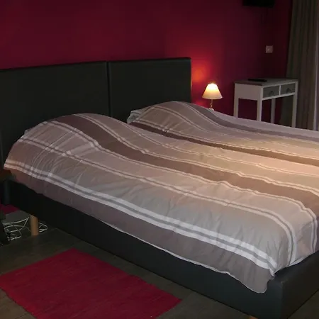 Alojamento de Acomodação e Pequeno-almoço Ardennen-gevoel 3*